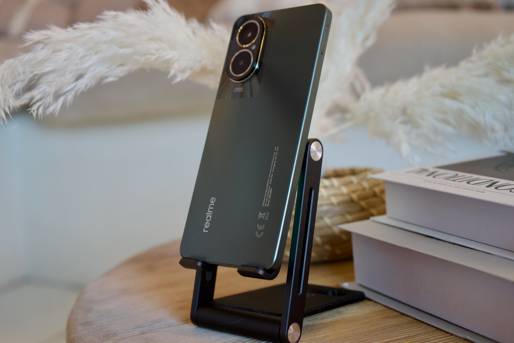 realme С67